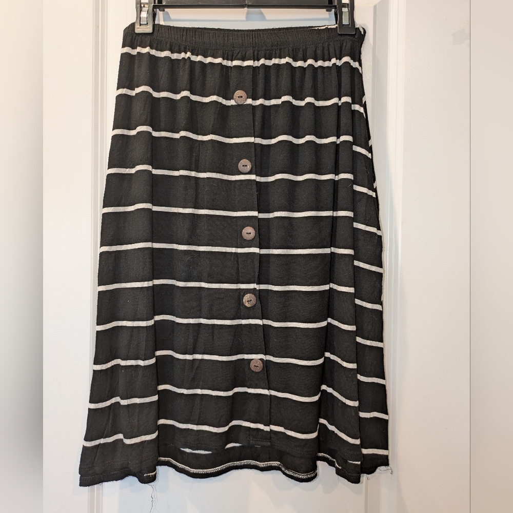 Cents of Style Black White Striped Midi Skirt Large Faux Button USA